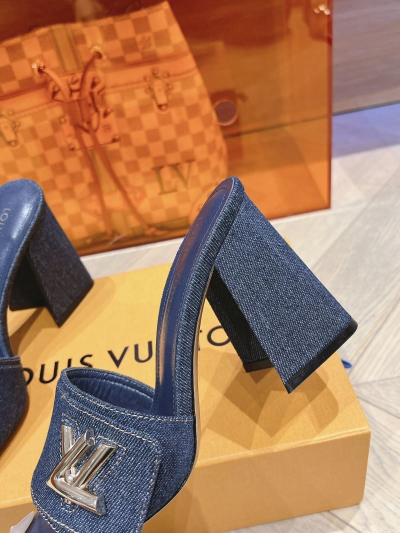 Louis Vuitton Slippers